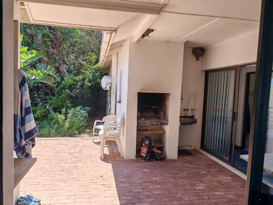 3 Bedroom Property for Sale in Boknesstrand Eastern Cape